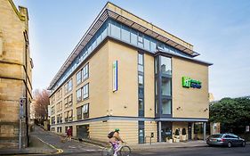 Holiday Inn Express Edinburgh – Royal Mile